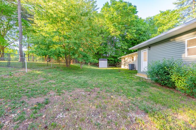 3601 Hazelnut Drive, Kingsport, TN 37664