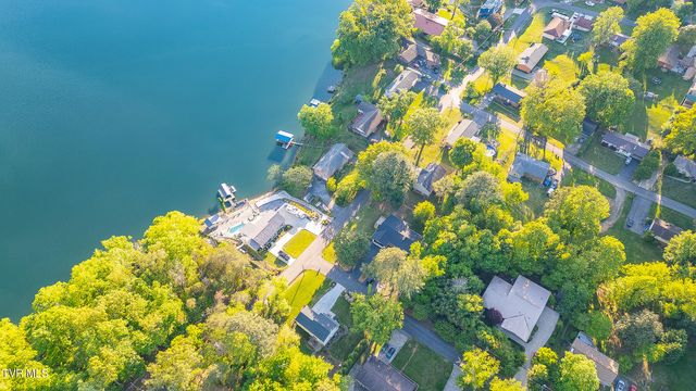 3601 Hazelnut Drive, Kingsport, TN 37664