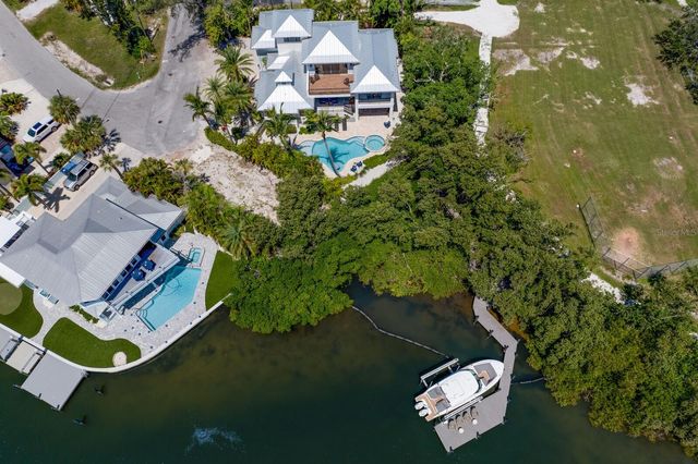 220 N HARBOR DRIVE, Holmes Beach, FL 34217