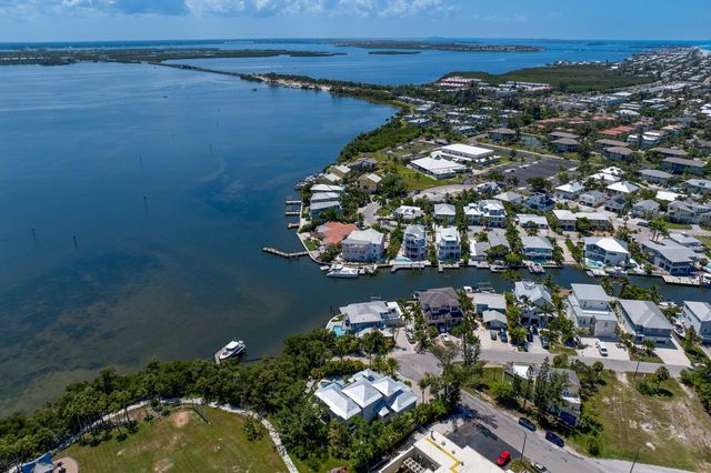 220 N HARBOR DRIVE, Holmes Beach, FL 34217