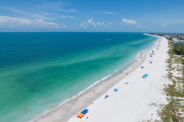 220 N HARBOR DRIVE, Holmes Beach, FL 34217