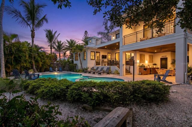 220 N HARBOR DRIVE, Holmes Beach, FL 34217