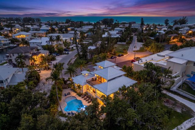220 N HARBOR DRIVE, Holmes Beach, FL 34217