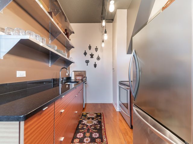 600 S DEARBORN Street 1412, Chicago, IL 60605