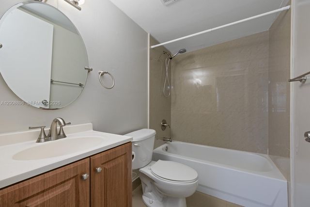 8320 NW 8th St 2-213, Miami, FL 33126