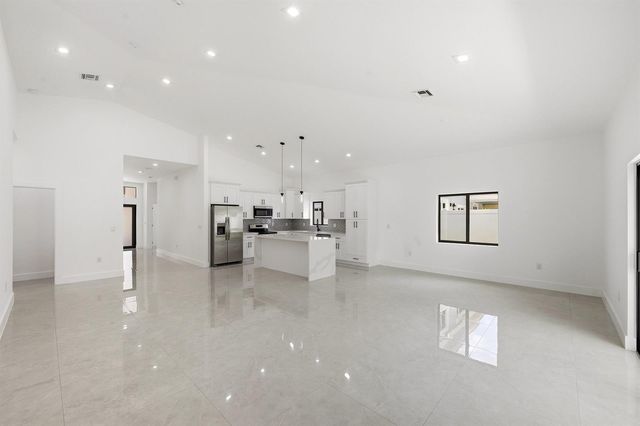 4530 NW 36th Court, Fort Lauderdale, FL 33319