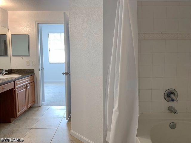 12965 Positano CIR 306, Naples, FL 34105