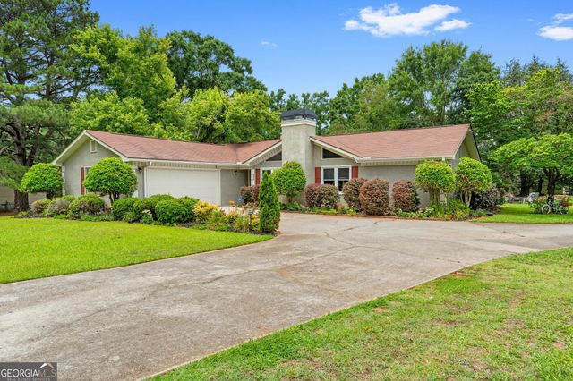 310 Cowan Road SE, Conyers, GA 30094
