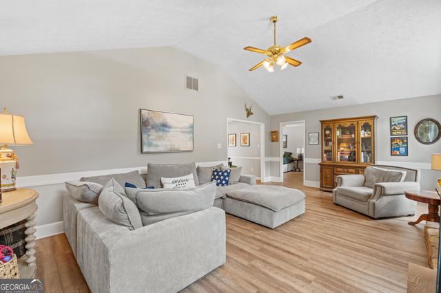 310 Cowan Road SE, Conyers, GA 30094