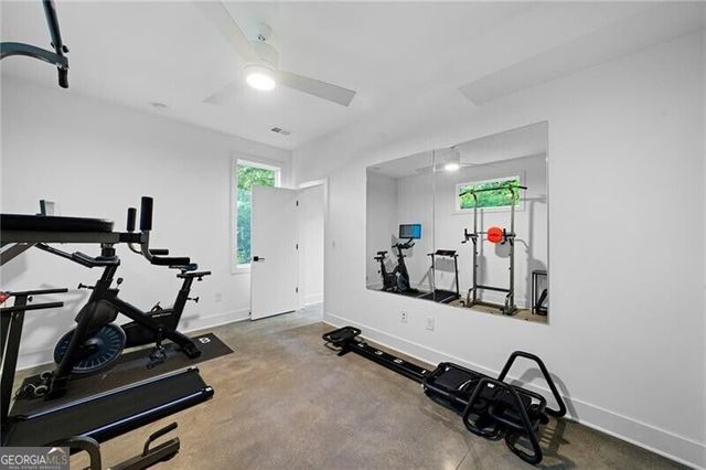 585 Mountain Way, Atlanta, GA 30342