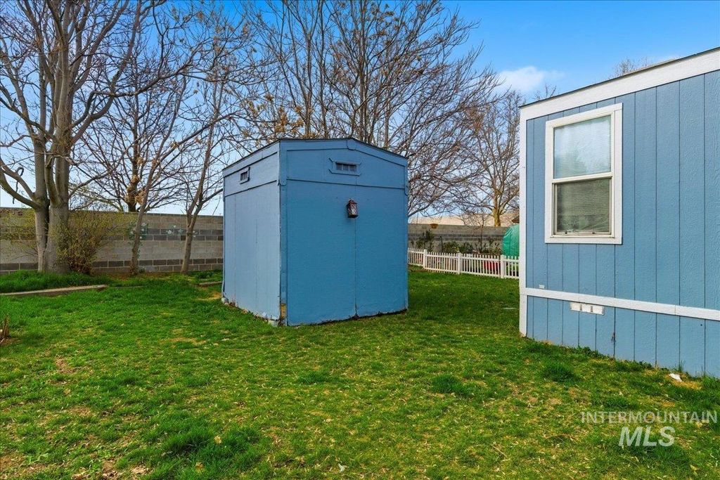 1325 N Arrow Ln, Boise, ID 83704 photo 13