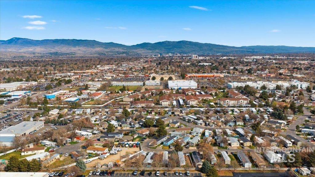 1325 N Arrow Ln, Boise, ID 83704 photo 16