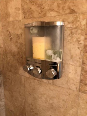 18352 NW 68th Avenue E, Hialeah, FL 33015