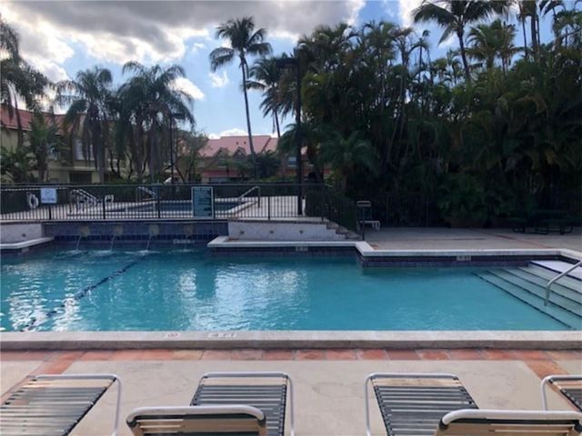 18352 NW 68th Avenue E, Hialeah, FL 33015