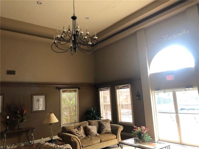 18352 NW 68th Avenue E, Hialeah, FL 33015