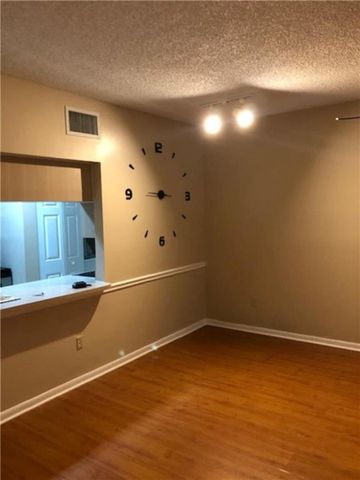 18352 NW 68th Avenue E, Hialeah, FL 33015