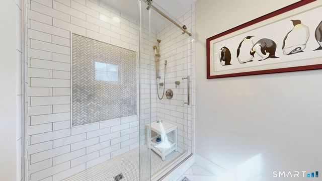 57 Pelham Street, Milford, CT 06460