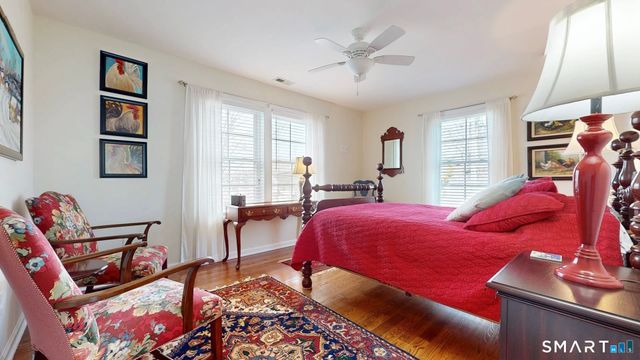 57 Pelham Street, Milford, CT 06460