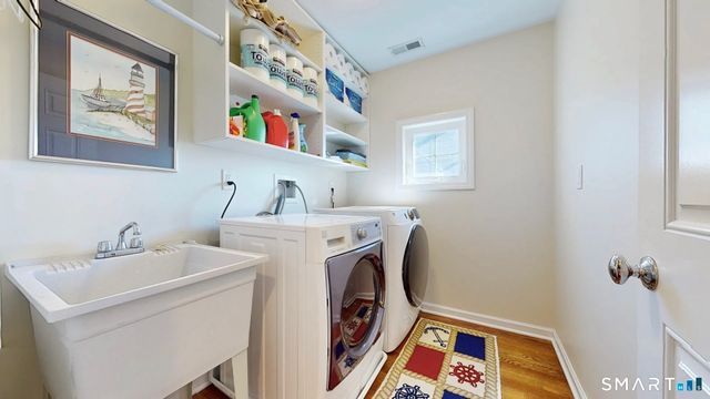 57 Pelham Street, Milford, CT 06460