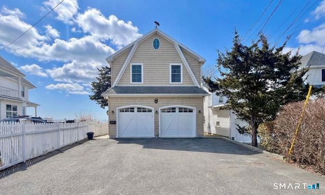 57 Pelham Street, Milford, CT 06460