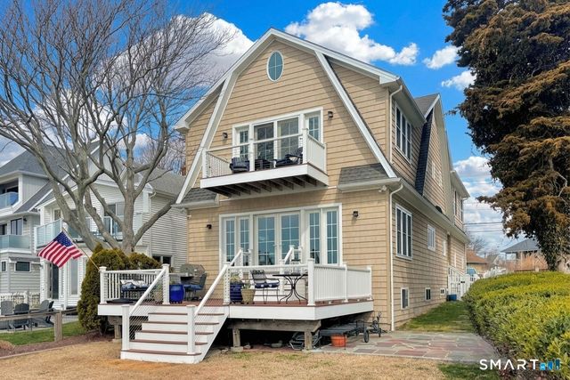 57 Pelham Street, Milford, CT 06460