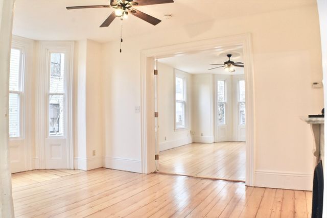 120 Pearl St 1, Cambridge, MA 02139