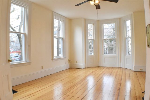 120 Pearl St 1, Cambridge, MA 02139