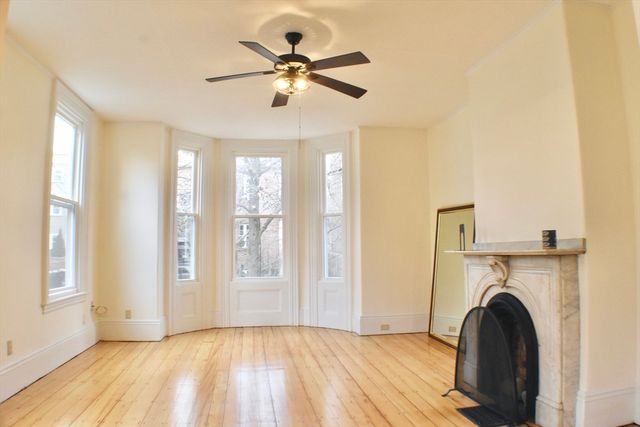 120 Pearl St 1, Cambridge, MA 02139