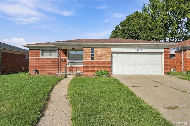 28621 Gilbert Drive, Warren, MI 48093