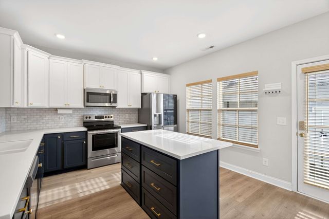 1011 Milson Ln, Nolensville, TN 37135