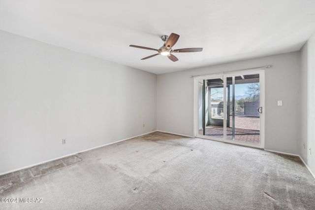 611 S Los Opalos, Green Valley, AZ 85614