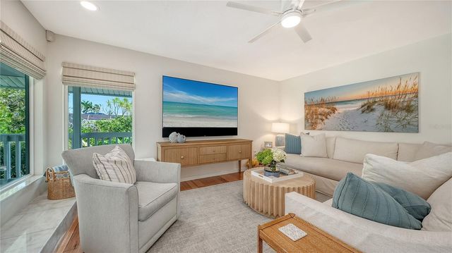 476 MEADOW LARK DRIVE, Sarasota, FL 34236