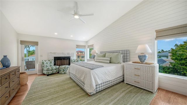476 MEADOW LARK DRIVE, Sarasota, FL 34236