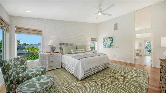 476 MEADOW LARK DRIVE, Sarasota, FL 34236