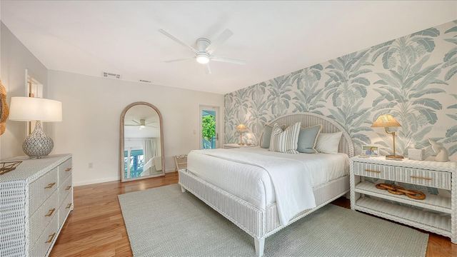 476 MEADOW LARK DRIVE, Sarasota, FL 34236