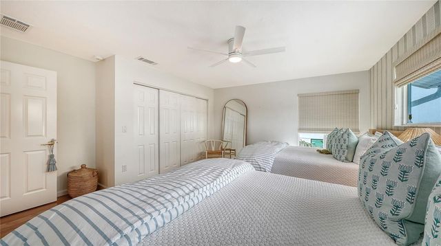 476 MEADOW LARK DRIVE, Sarasota, FL 34236