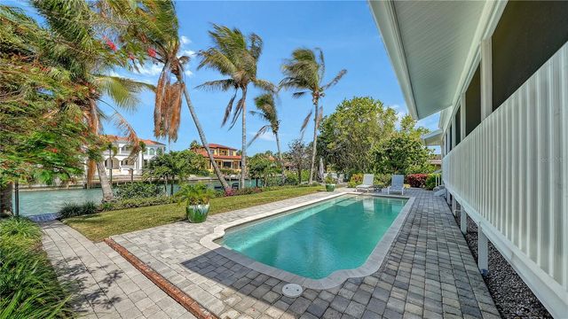 476 MEADOW LARK DRIVE, Sarasota, FL 34236