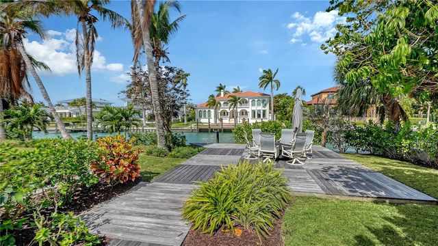 476 MEADOW LARK DRIVE, Sarasota, FL 34236
