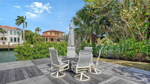 476 MEADOW LARK DRIVE, Sarasota, FL 34236