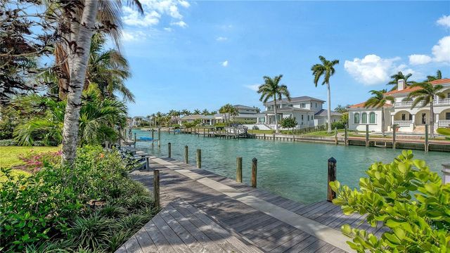 476 MEADOW LARK DRIVE, Sarasota, FL 34236