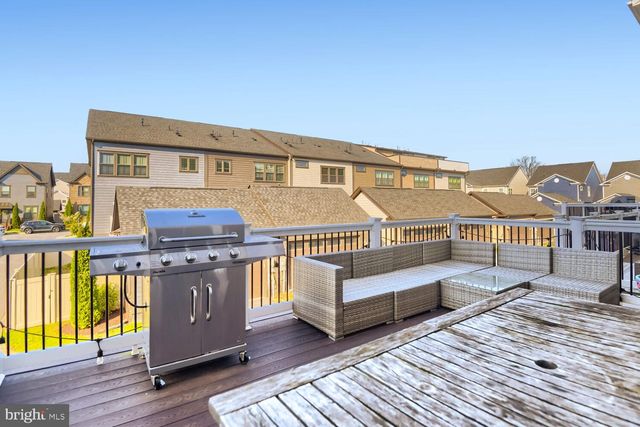 6402 FALCONWOOD ST, Baltimore, MD 21220