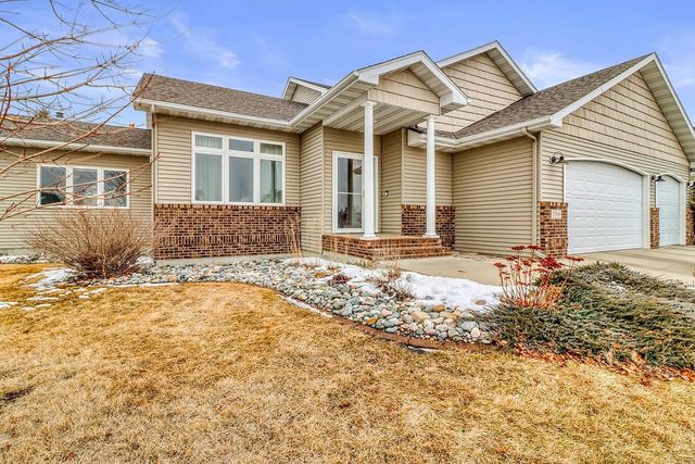 3768 41st Avenue S, Moorhead, MN 56560