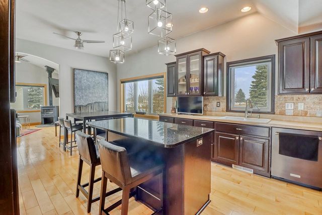 3768 41st Avenue S, Moorhead, MN 56560