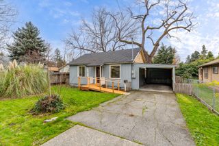 609 SE Riverside Avenue, Grants Pass, OR 97526