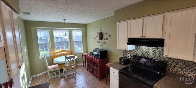 8 Wyckfield Court, Savannah, GA 31410