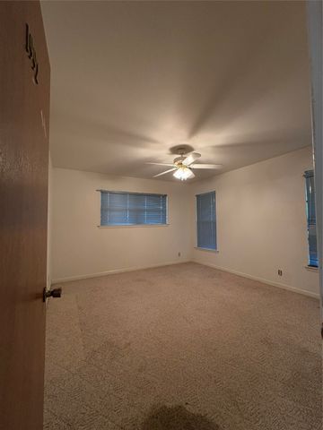 5770 Rendon Bloodworth Road, Fort Worth, TX 76140