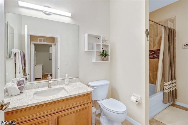 8261 Pathfinder LOOP 745, Fort Myers, FL 33919
