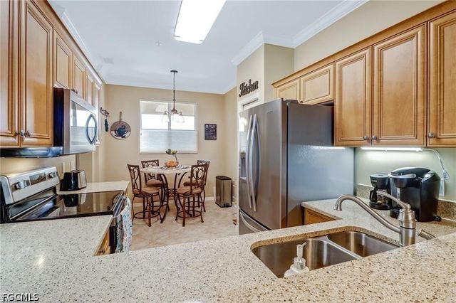 8261 Pathfinder LOOP 745, Fort Myers, FL 33919