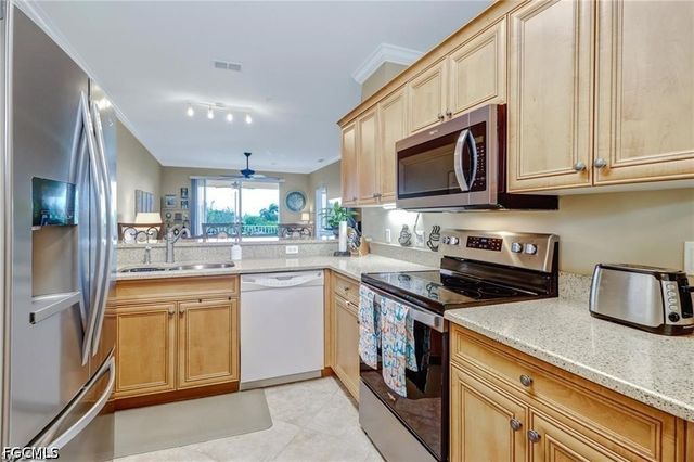 8261 Pathfinder LOOP 745, Fort Myers, FL 33919