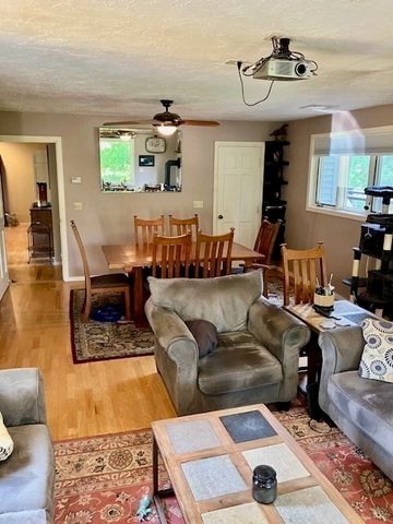 14 Gleason St B, Westborough, MA 01581